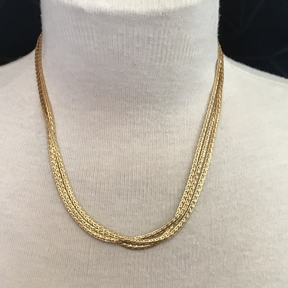 NWOT Lia Sophia “Classified” Set  of 3 Detachable Necklaces(removable extender)